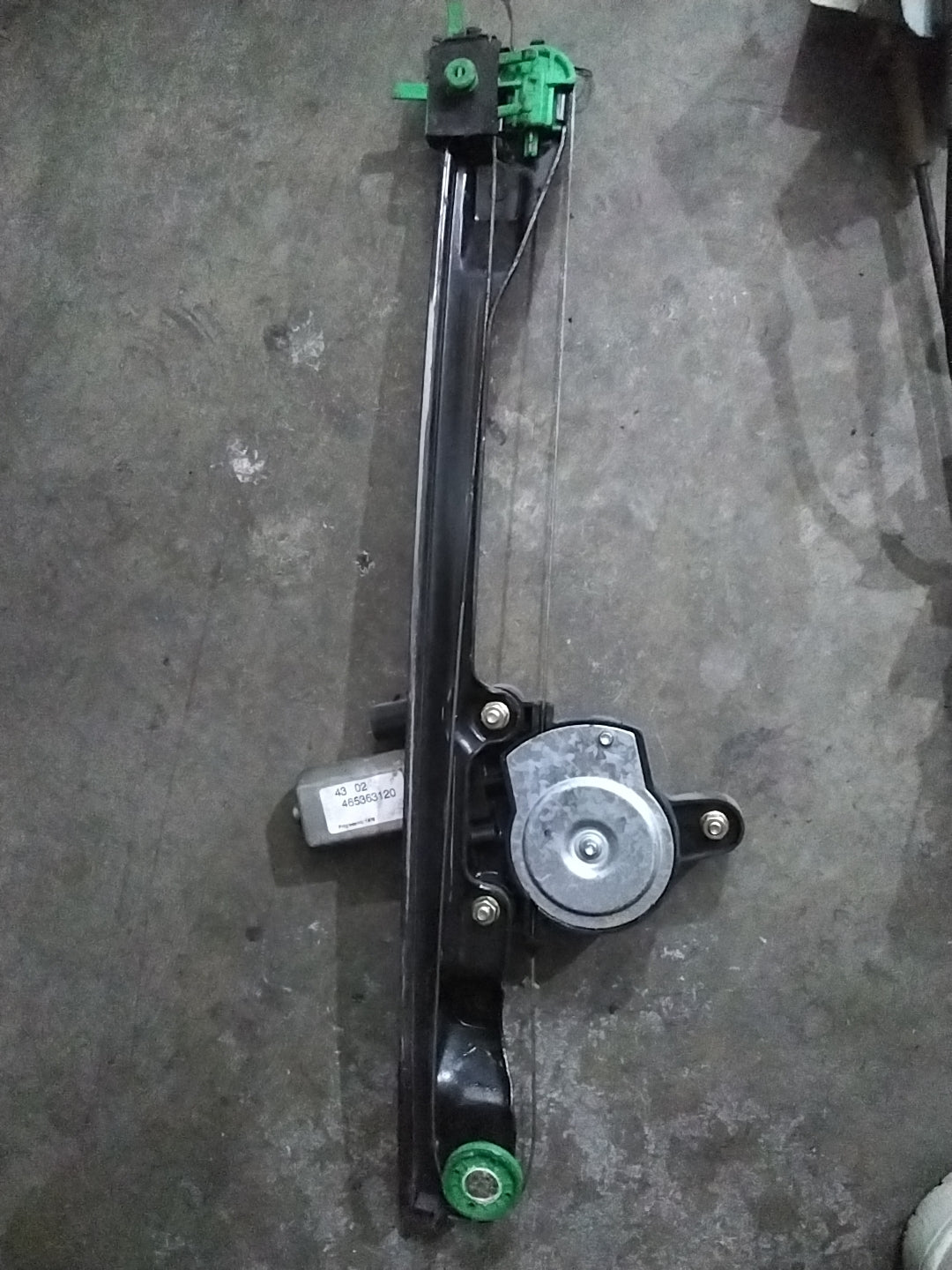 Motorino alzavetro anteriore sinistro fiat punto codice 465363120