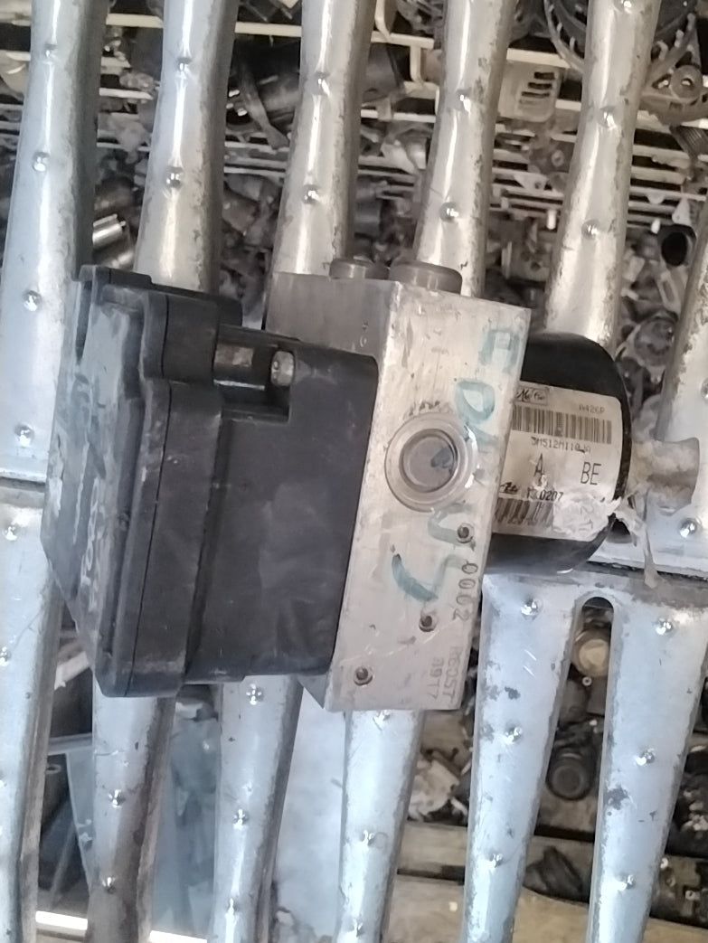 Bomba ABS Ford Focus cód.: 00402662E3