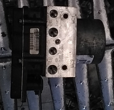 Pompa centralina abs fiat bravo anno 2009 codice 0265251843