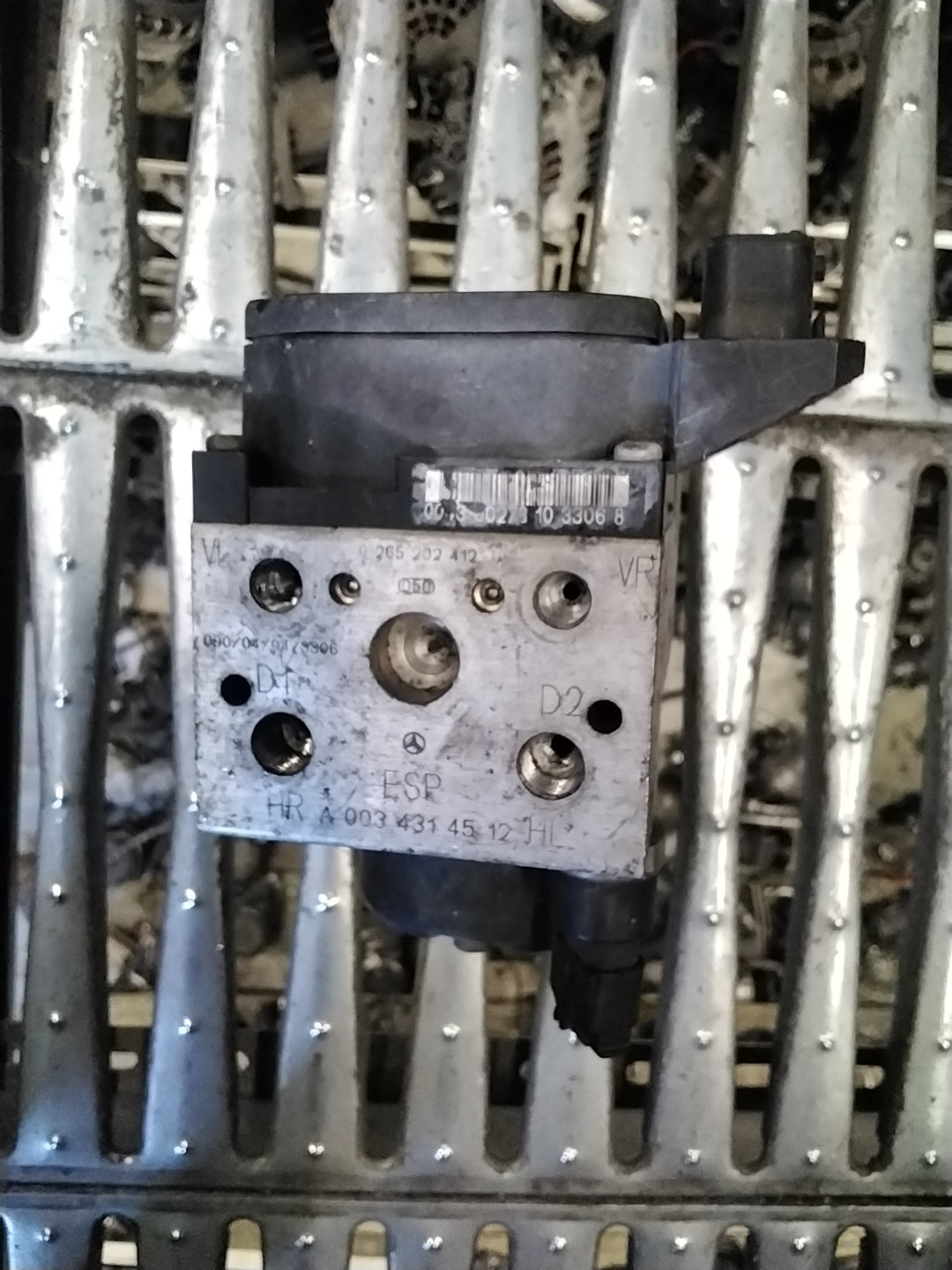 Bomba ABS Mercedes Clase A180 cód: A0034314512