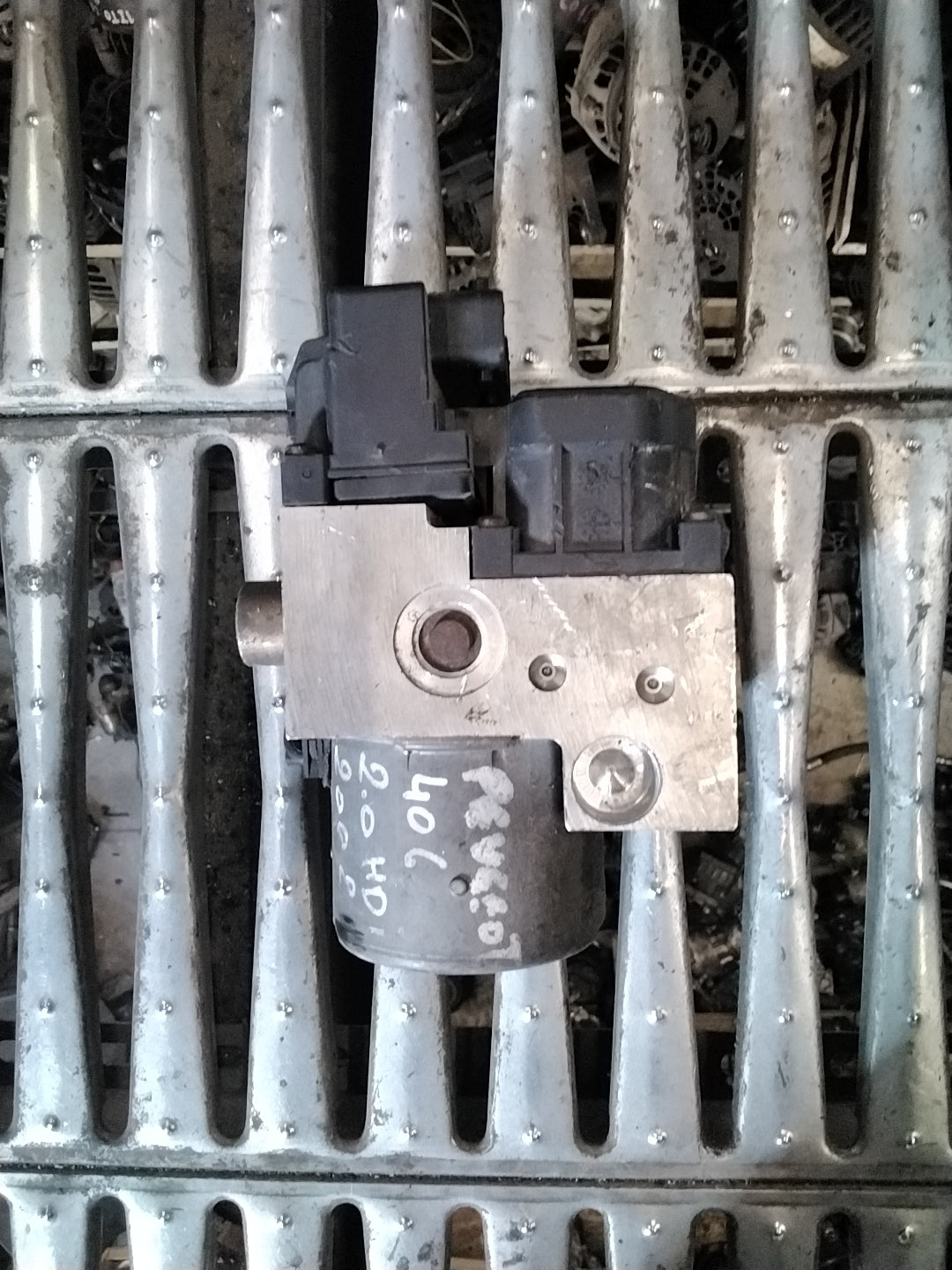 Centralina pompa ABS peugeot 406 2.0 HDI anno 2002 codice 0273004270