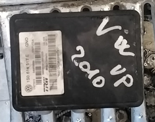 Bomba ABS unidad de control Volkswagen UP año 2010 (sfa3p6)