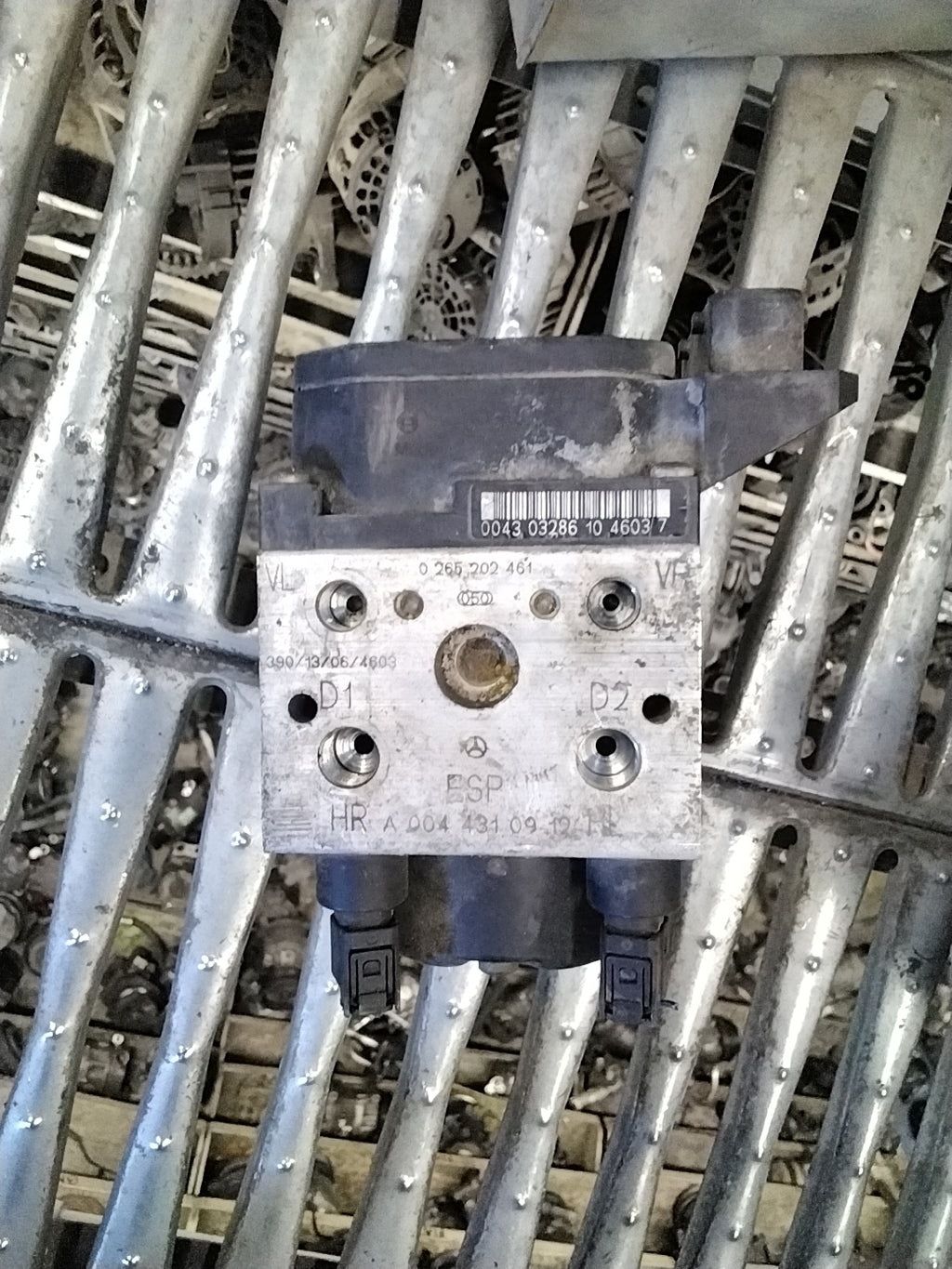 Centralina pompa abs mercedes A170 anno 2003 codice 0265202461
