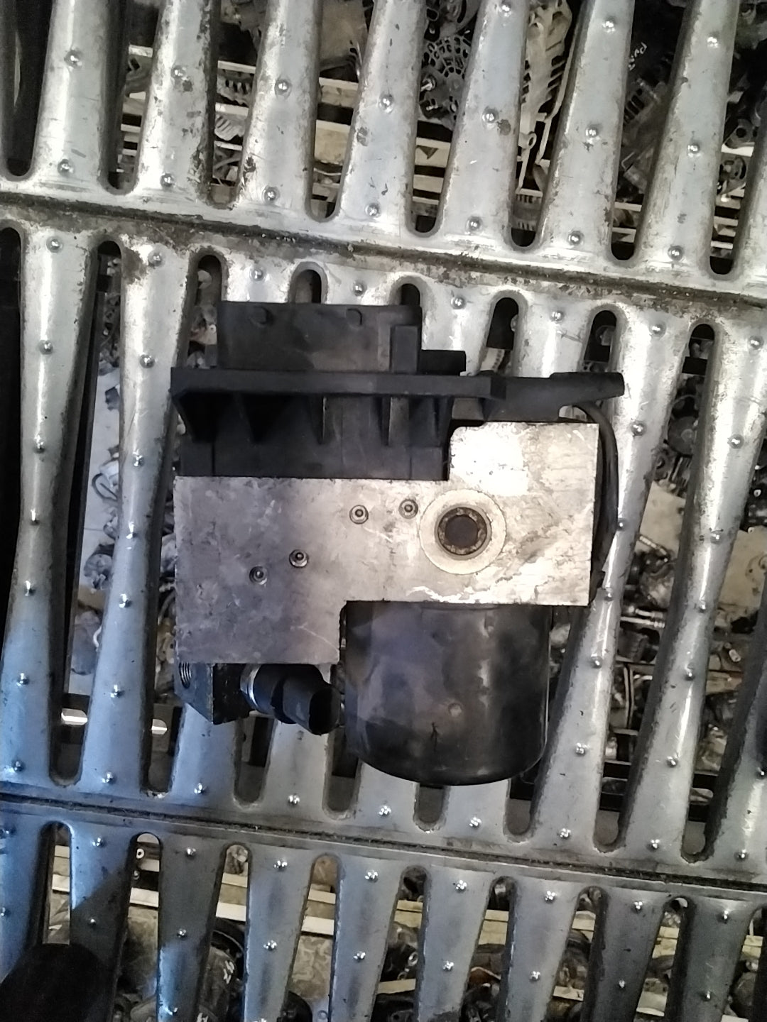 Pompa Cemtralina ABS mercedes CLK 200 anno 1998-2001 codice A0034313012H