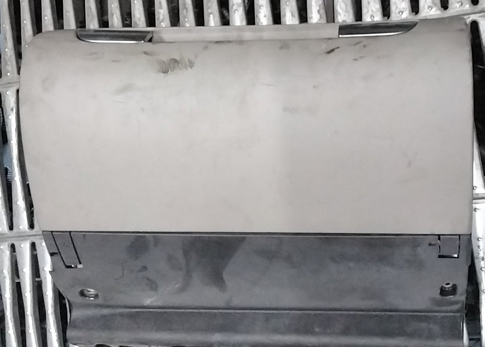 Vano portaoggetti audi a3 codice 8P1857035