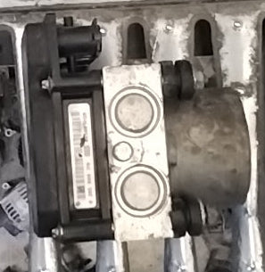 Bomba unidad de control ABS Nissan Micra 1.2 gasolina año 2006 código: 0265231341(sfA3p5)