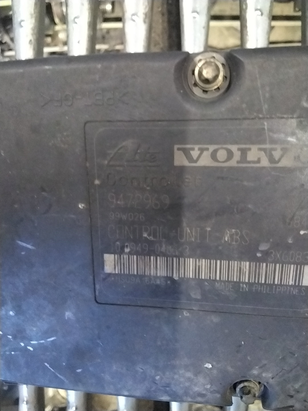 Centralina pompa abs volvo V70 benzina codice 9472969