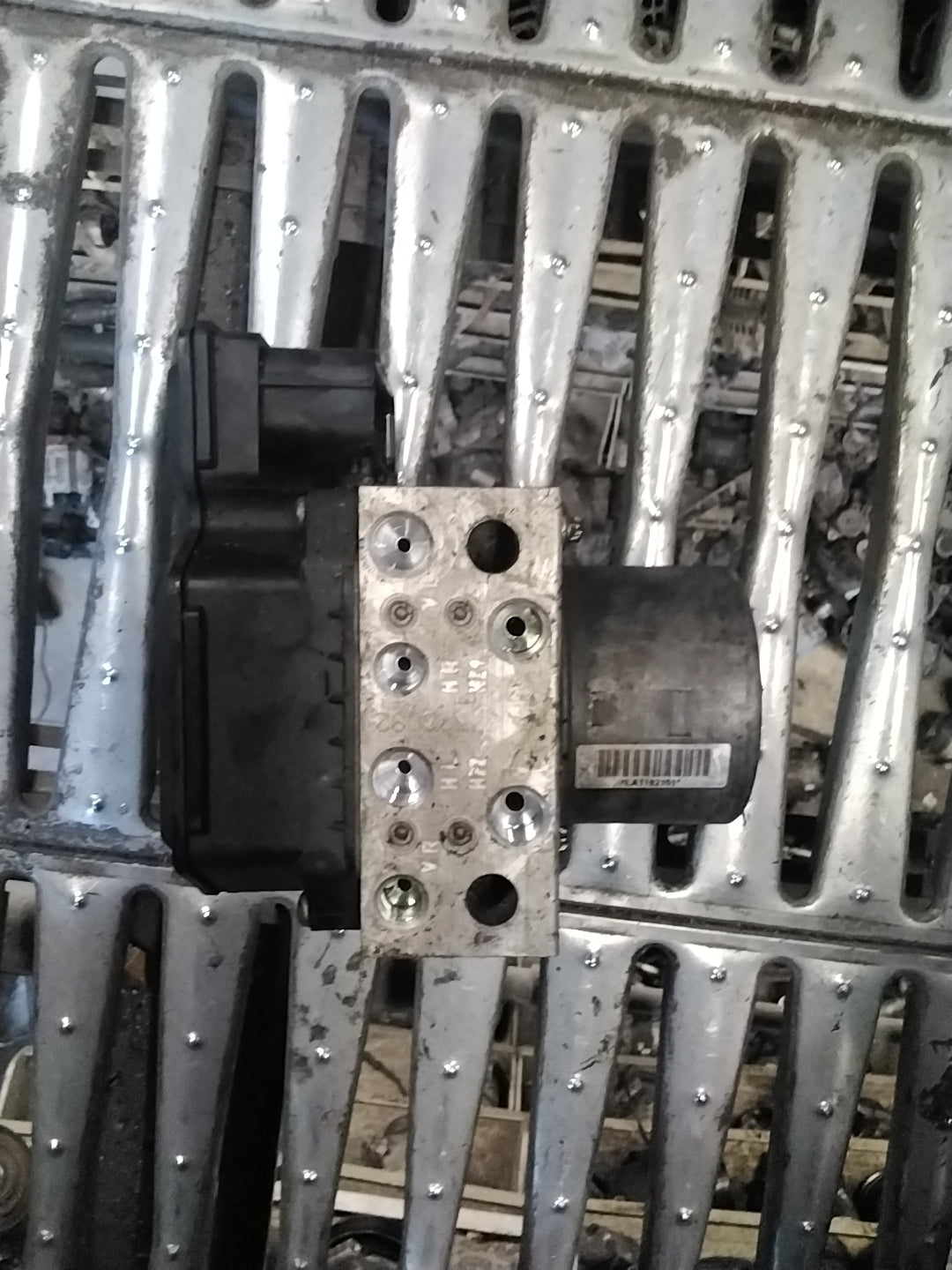 Pompa Centralina ABS mini cooper diesel anno 2008 codice 678568202