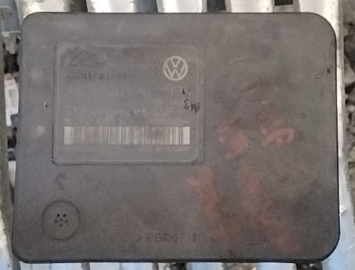 Centralina abs volkswagen golf 5 105cv anno 2007 codice 1K0907379AC