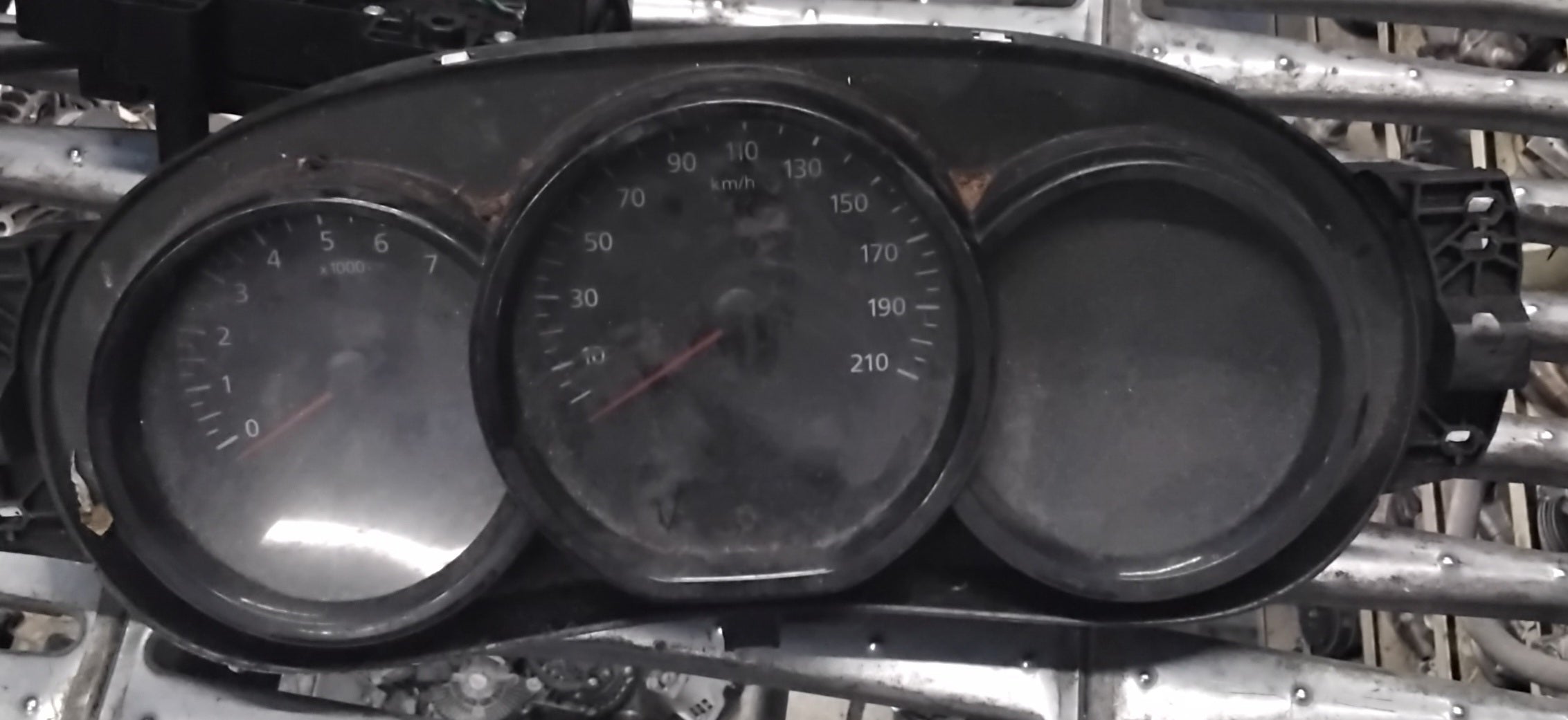 Quadro strumenti contachilometri dacia dokker codice 248101691R
