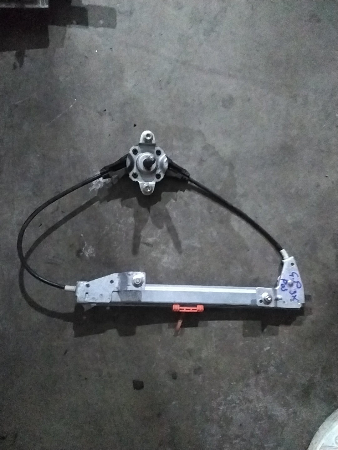 Alzavetro posteriore sinistro fiat grande punto codice 51723323