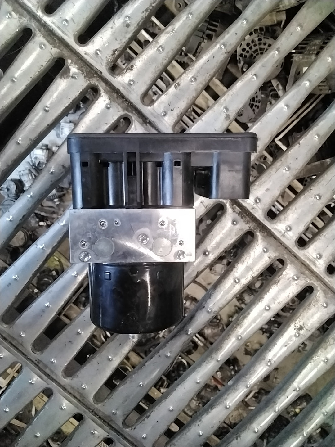 Centralina pompa abs bmw serie 1 E87 codice 3452677715901