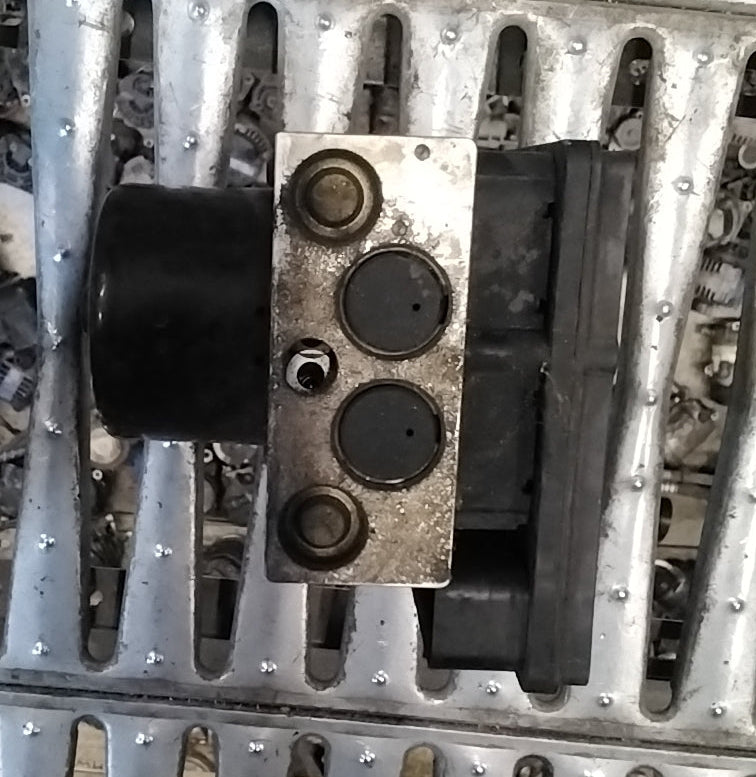 Pompa abs mercedes C220 berlina 2008 codice A0345457732
