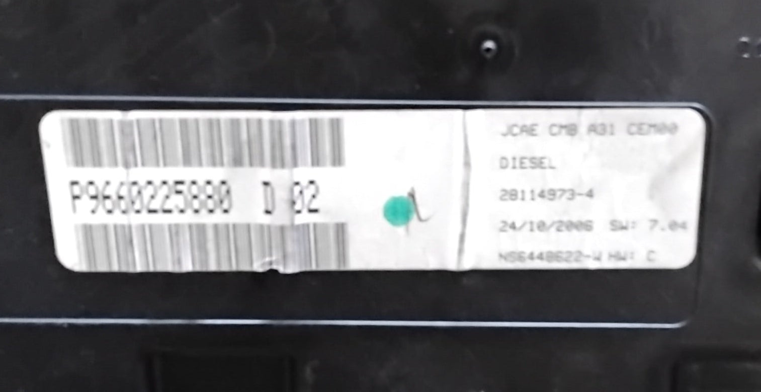 Quadro strumenti contachilometri citroen c3 diesel anno 2005 codice P9660225880D02