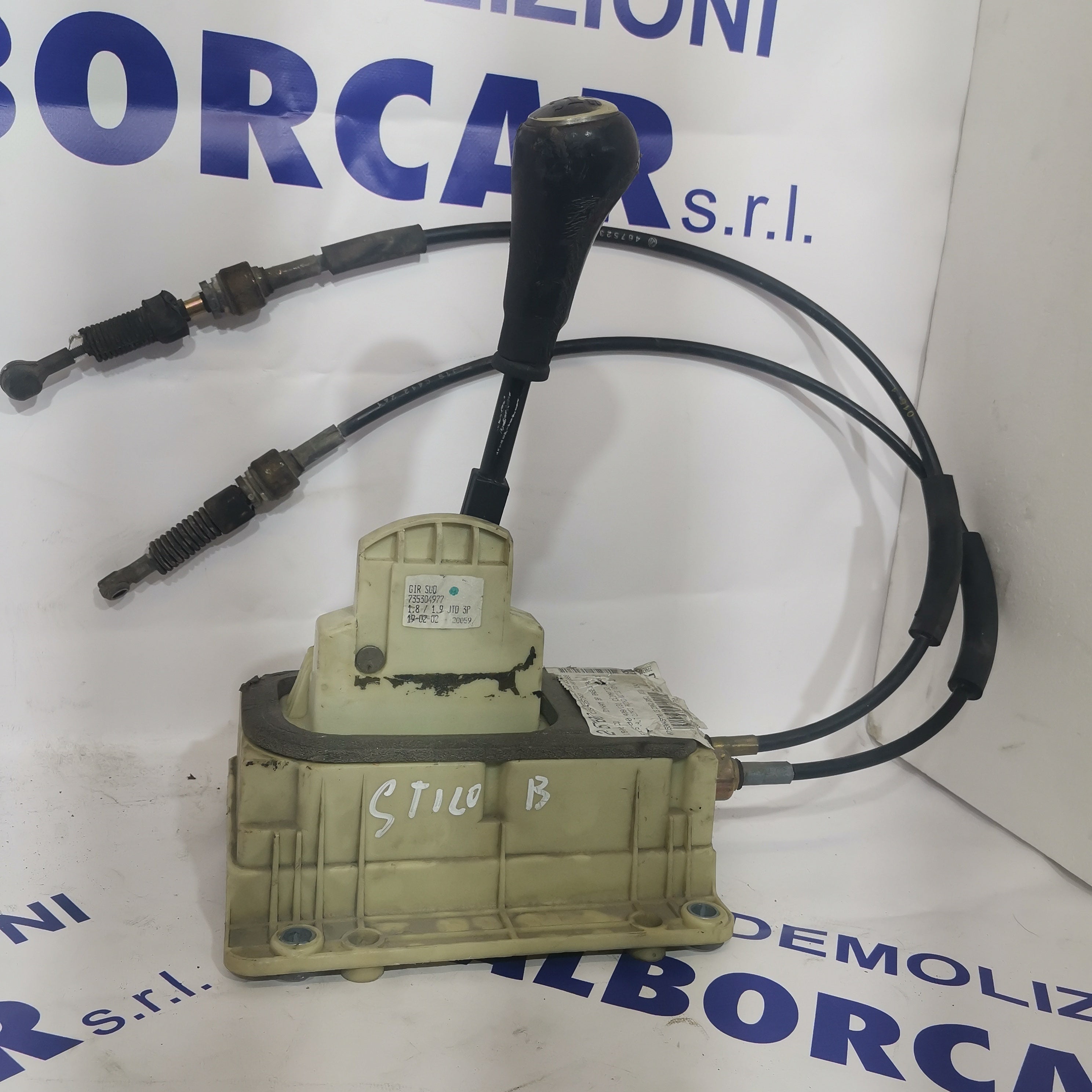 Gear lever Fiat Stilo 1.8 16V Diesel code: 07353049770 year: 2002 3-door (sf4)