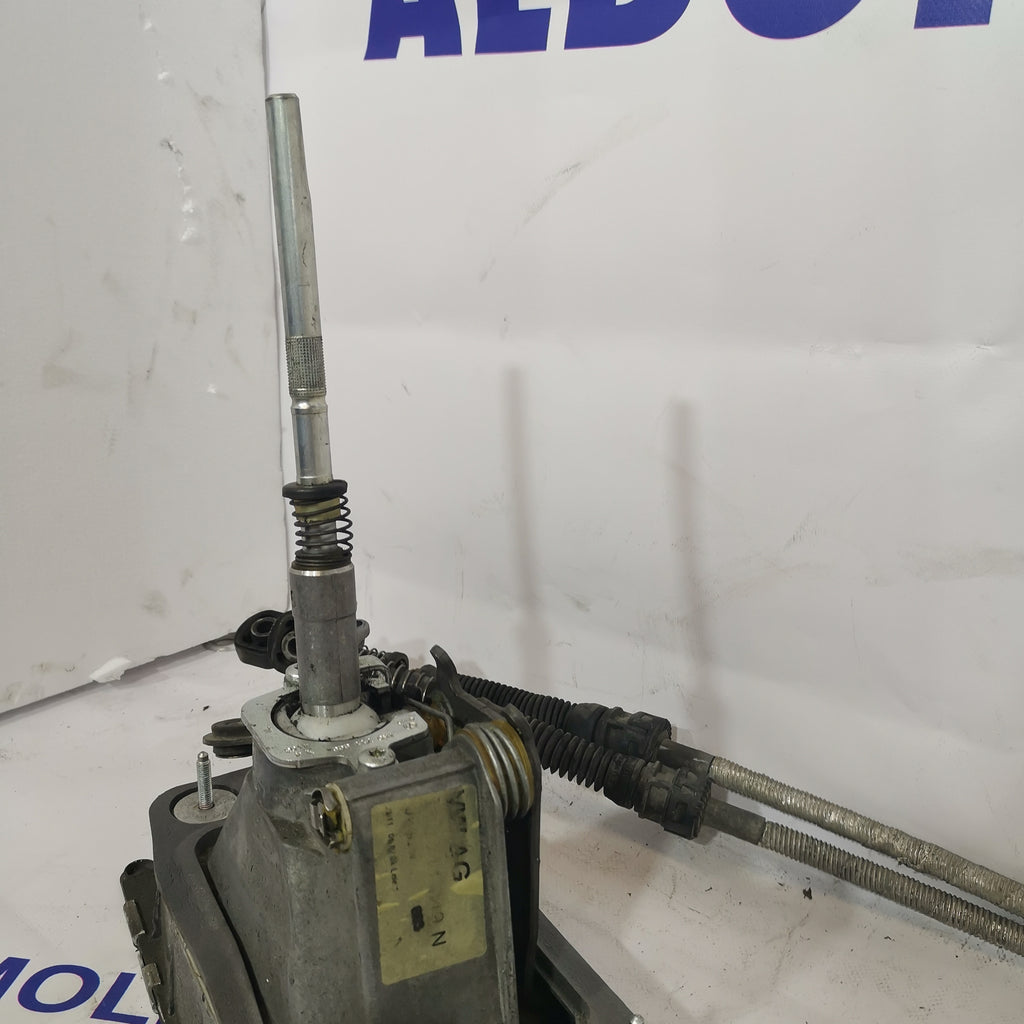Diesel gear lever Volkswagen Audi Seat code: 711049 (sf4)
