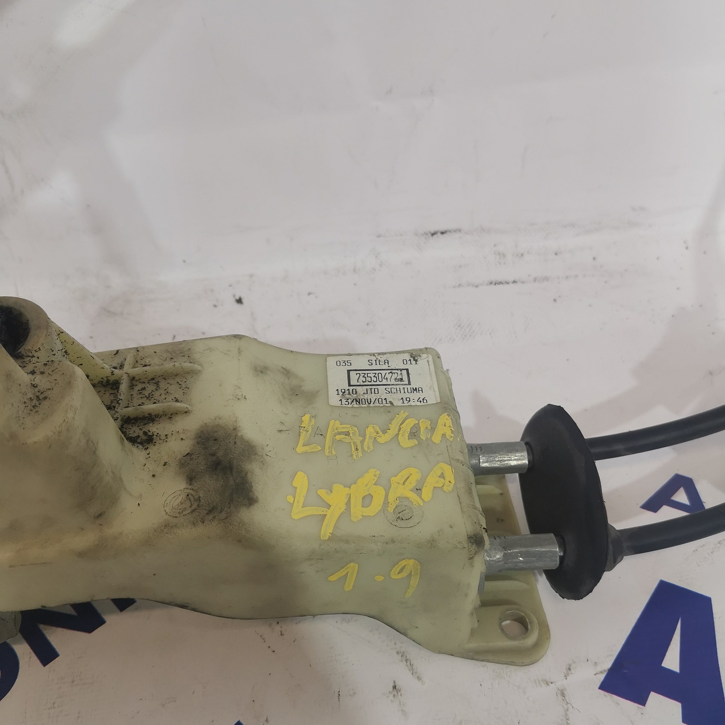Gear lever Lancia Libra 1.9 Diesel year: 2003 part number: 735304721 (sf4)