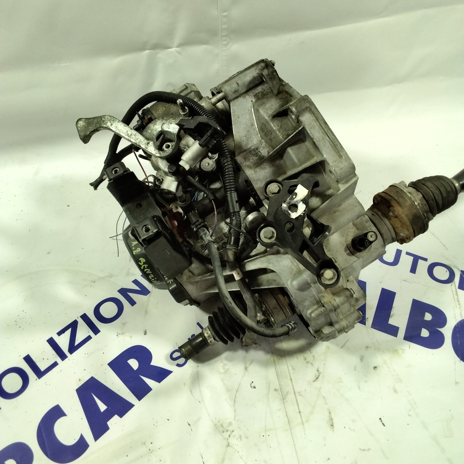 Skoda Fabia/Polo gearbox (2006/2014) 1.2 petrol 70 hp 51 kW code: 02T301103AE (SF:2)