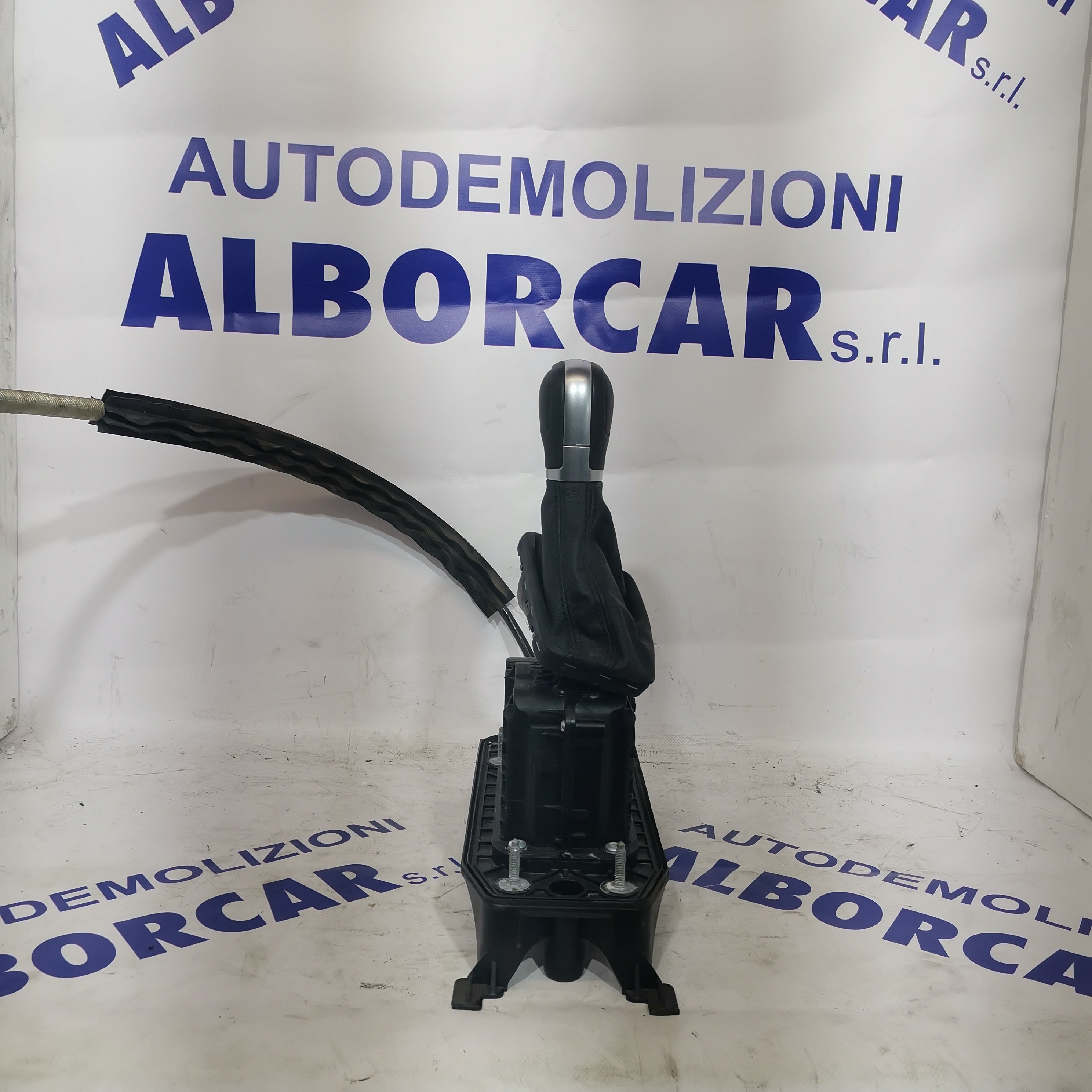 Leva cambio Golf 7 1.6 Diesel con cambio DSG anno: 2017 codice: 5Q1713025R completo di corde (sf4)