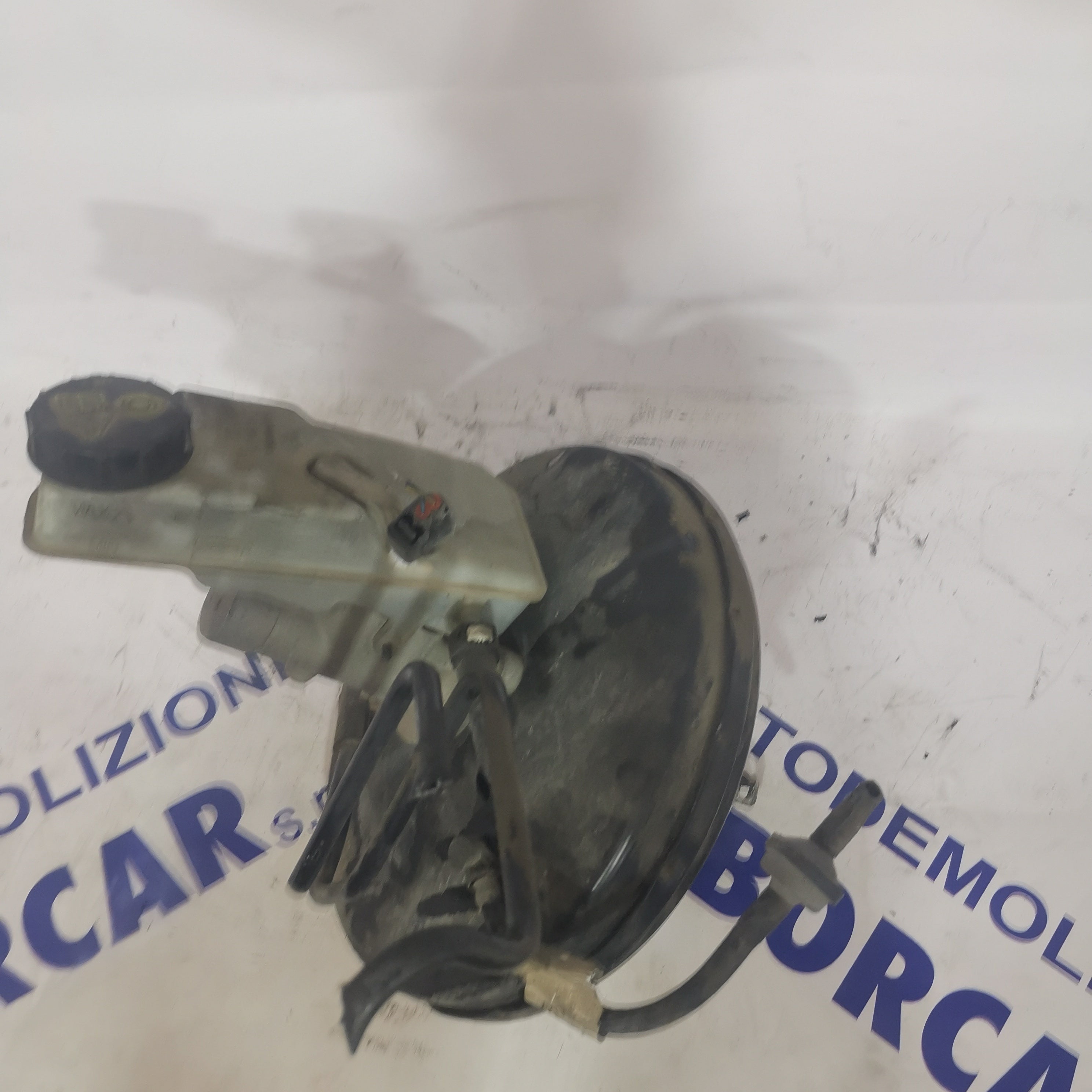 brake booster Ford Focus year: 2006 engine size: 1.8TDCI part number: 6M512B195FB (sf5p4)