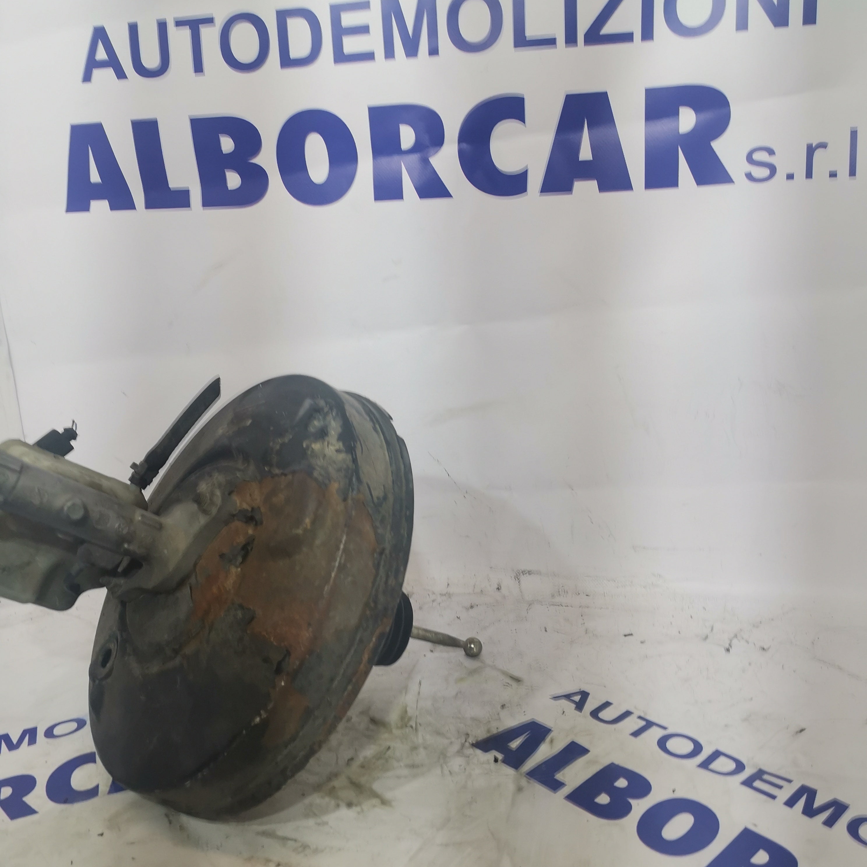 Brake booster Volkswagen Golf, Touran and Caddy year: 2003-2010 displacement: 1.9TDI code: 03787421024-1T1614105G (sf5p4)