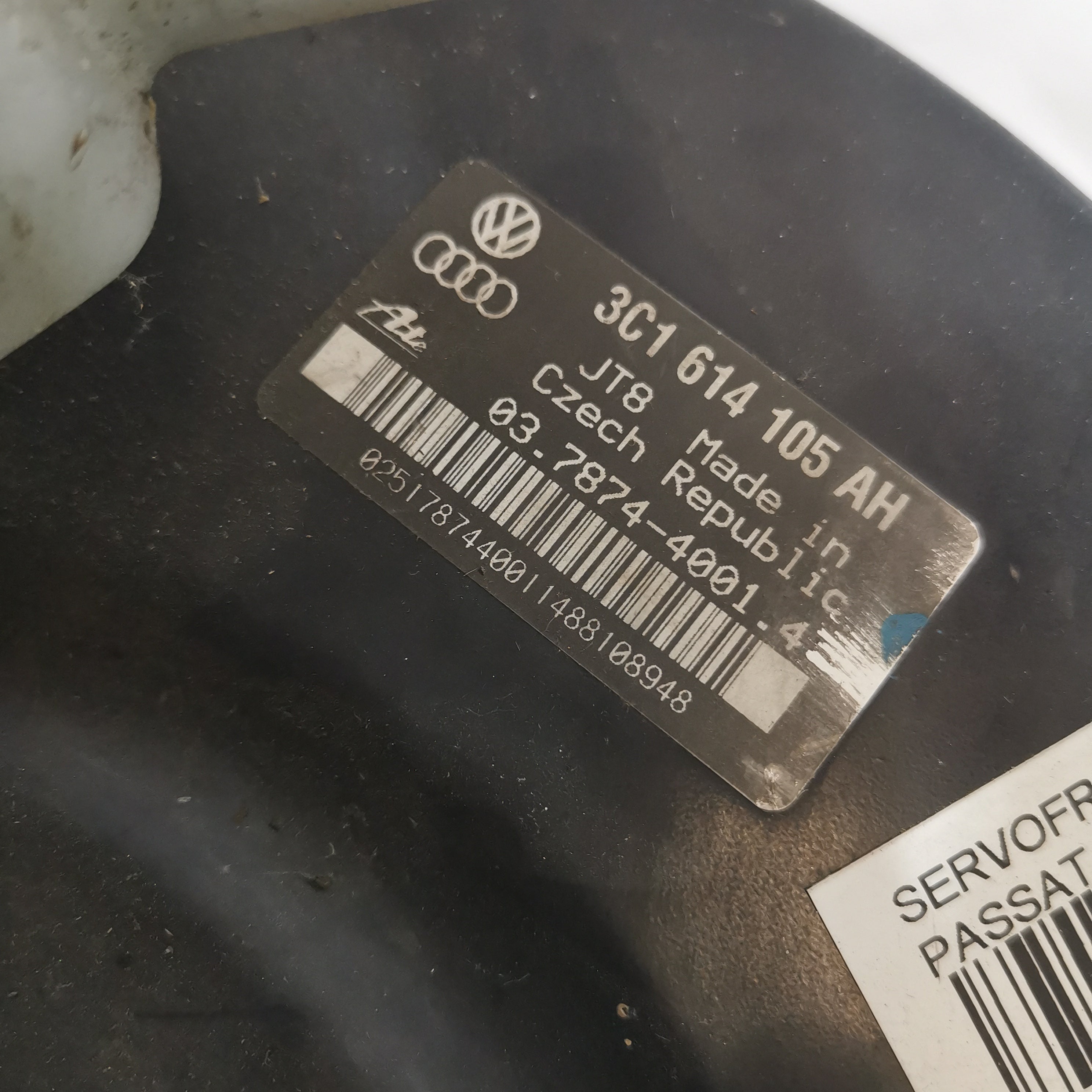 brake servo Volkswagen Passat 2.0 140hp code: 3C1614105AH (sf5p4)