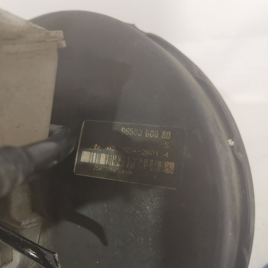 brake booster peugeot 206 year: 1998-2009 displacement: 1.4 HDI code: 9650368080 (sf5p4)