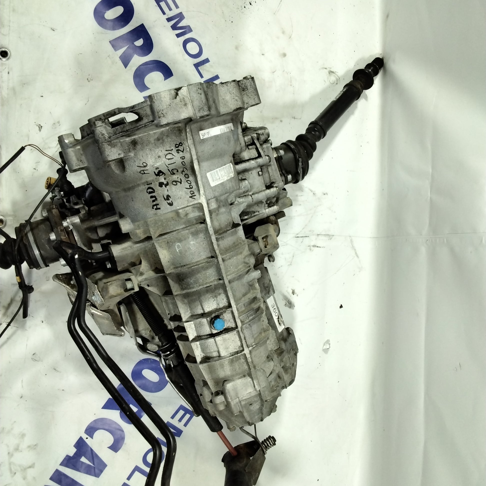Audi A6 2.5 TDI automatic transmission year: 2002 code: 1060030028 (sf2)