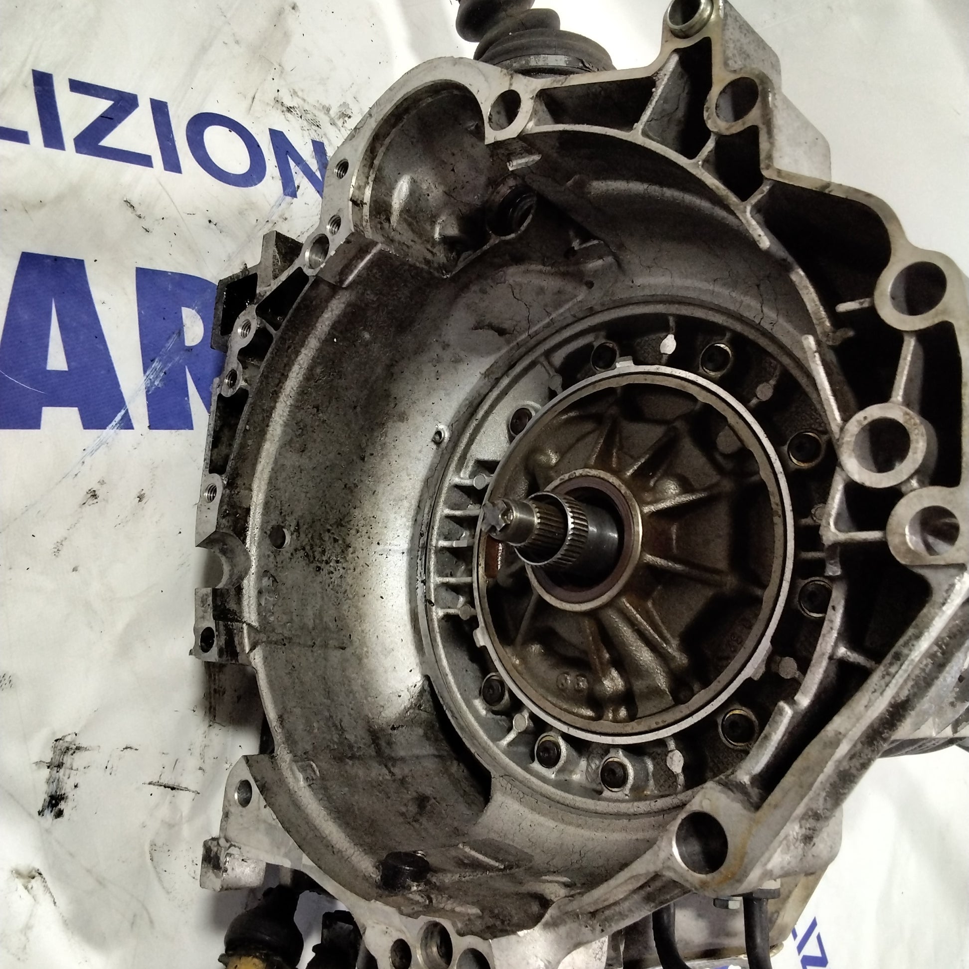 Audi A6 2.5 TDI automatic transmission year: 2002 code: 1060030028 (sf2)