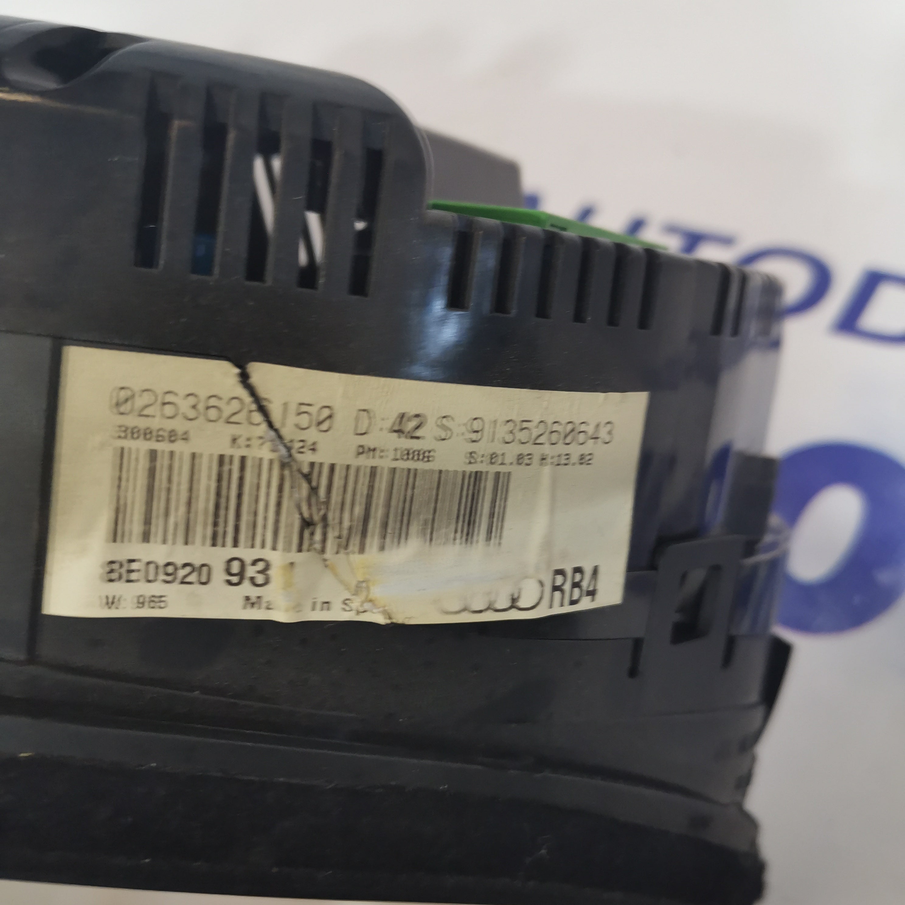 instrument cluster/odometer/gauge Audi A4 year: 2004 code: 0263626150/0263626020 (sf7p2)