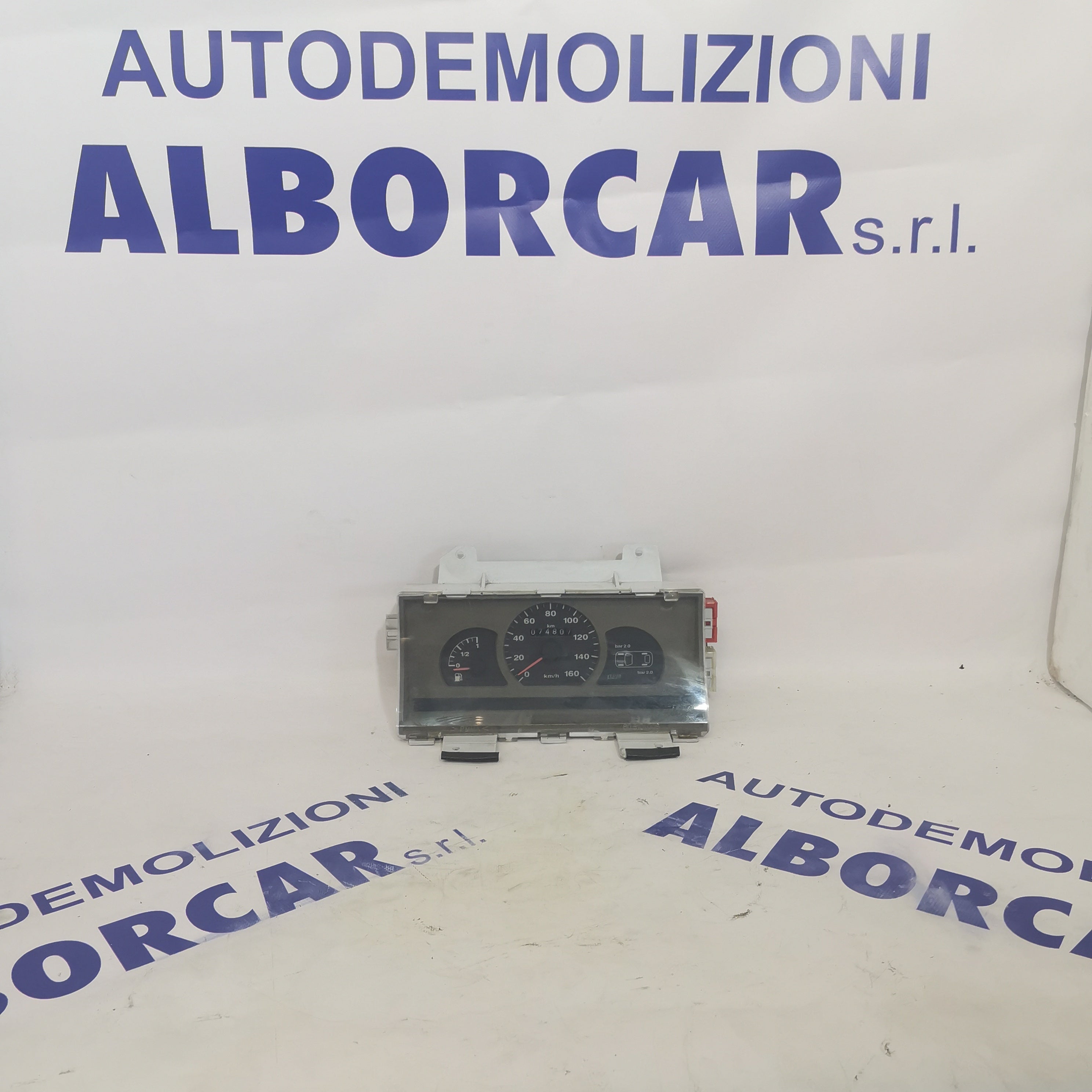 instrument cluster/speedometer/gauge Fiat 500 year: 1988-1999 code: 0690050 (sf7p2)