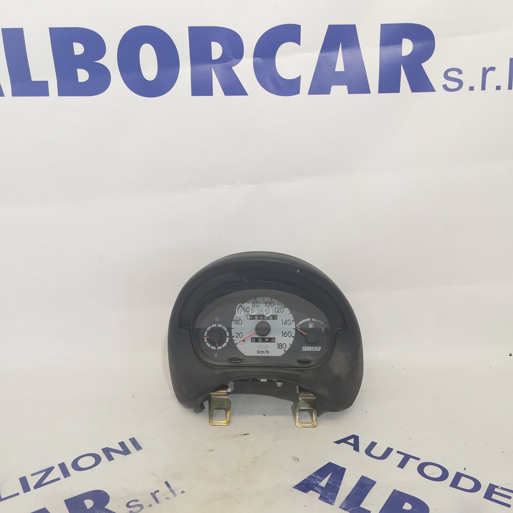 instrument panel/speedometer/gauge cluster Fiat 600 year:1998-2005 part number: 6063049918 (sf7p2)