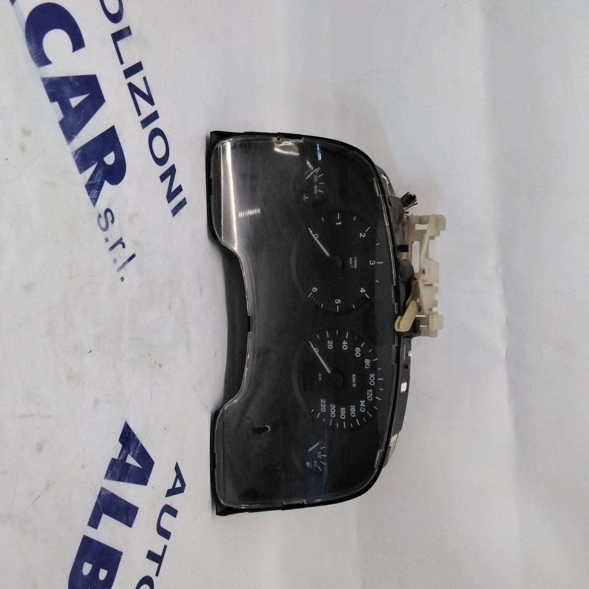 quadro strumenti/contachilometri/ veglia opel zafira 2.0 anno: 2002 codice: 24419560HT/09228757EJ