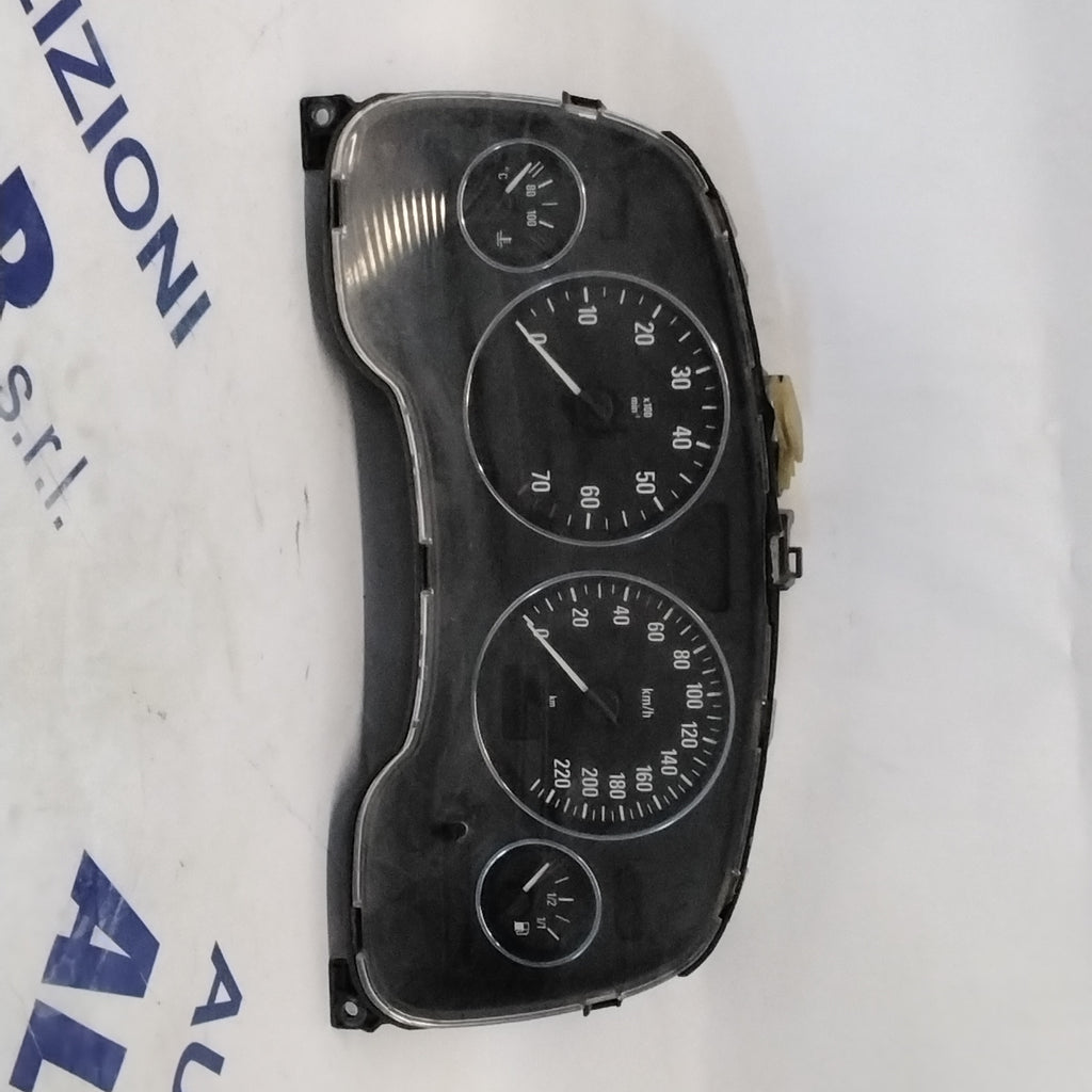 quadro strumenti/contachilometri/ veglia opel astra benzina anno 2004 codice: 24451495TK