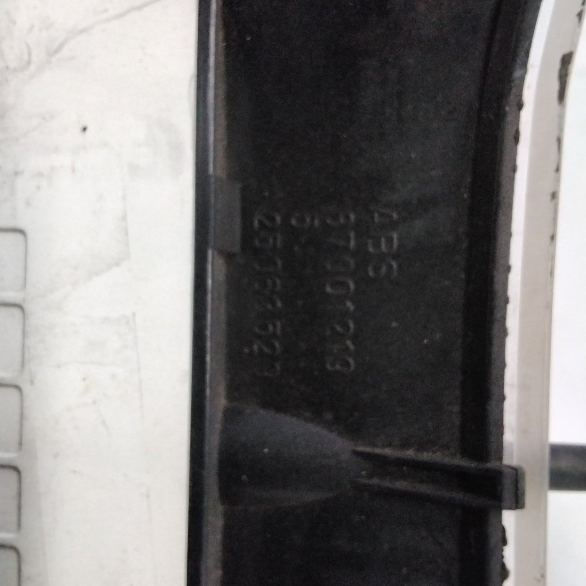 instrument cluster/speedometer/gauge cluster Opel Astra 1.6 year 98 part number: 87001219 (sf7p2)