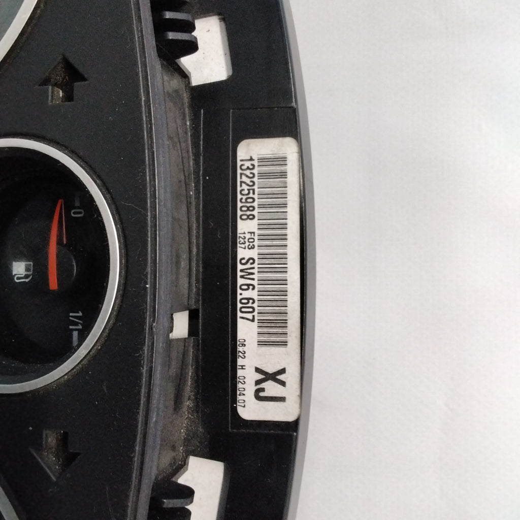 instrument cluster/speedometer/gauge cluster Opel Astra 1.9 D year 2007 code: 13225988/13216684 (sf7p2)