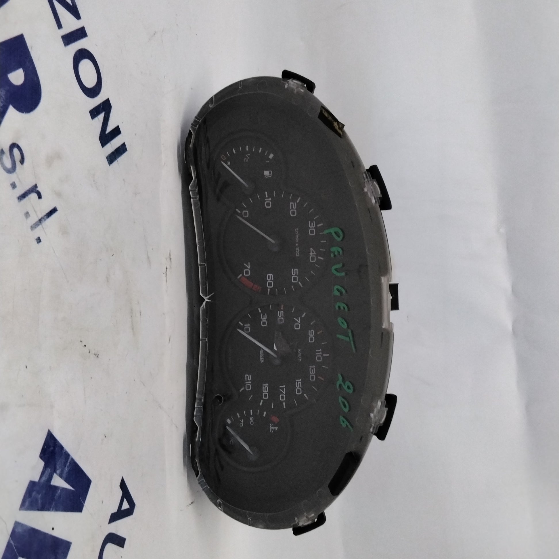 quadro strumenti/contachilometri/ veglia peugeot 206 anno: 1999 codice: 9634961180