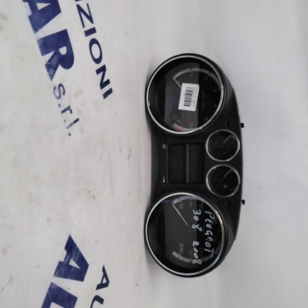 instrument cluster/speedometer/dashboard Peugeot 308 1.6 petrol year 2008 code: 9665107380 (sfp2)