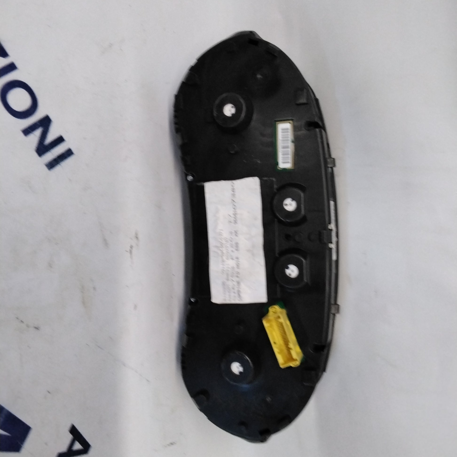 instrument cluster/speedometer/dashboard Peugeot 308 1.6 petrol year 2008 code: 9665107380 (sfp2)