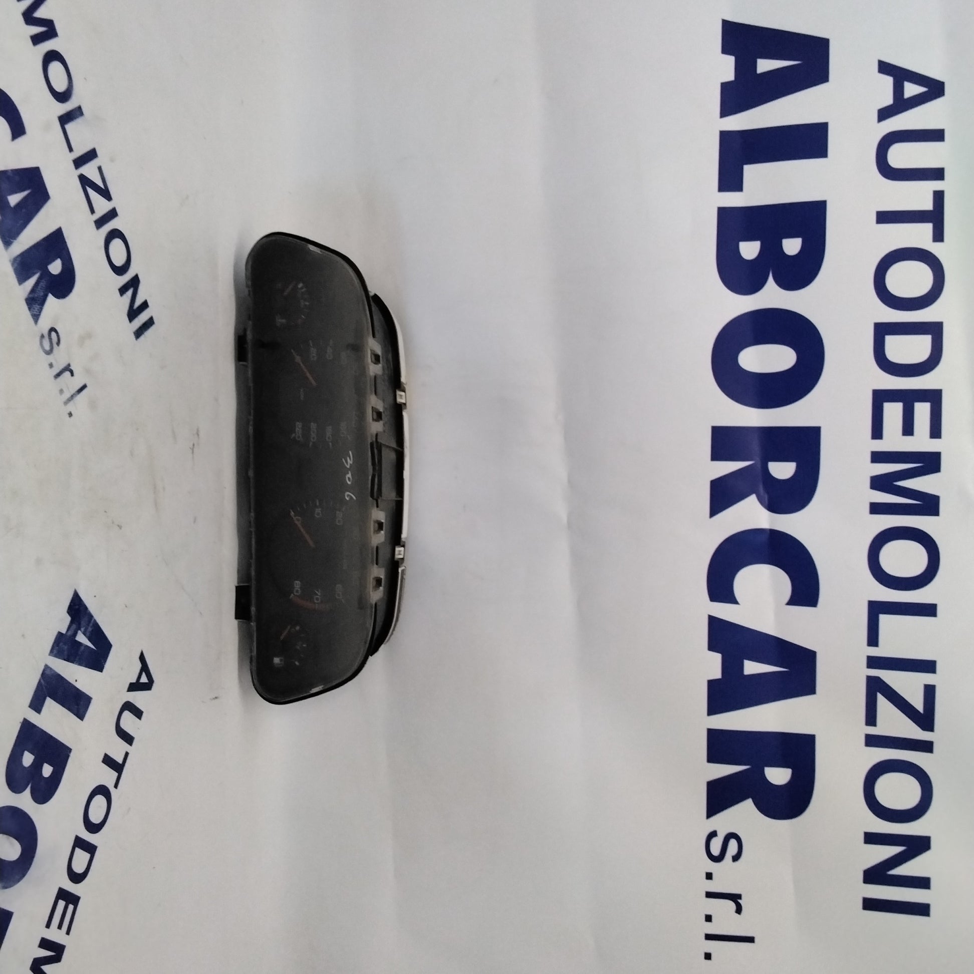instrument cluster speedometer peugeot 306 1.9 D year: 98 part number: 89652717 (sf7p2)