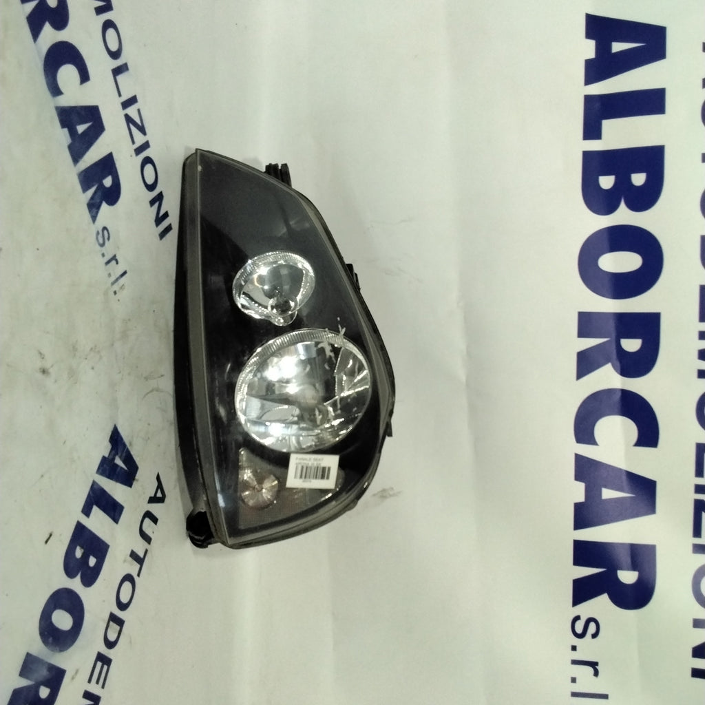 Faro fanale seat arosa seconda serie sinistra anno 2003 codice: 39305571 (sf8p5)