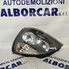 Carica l&#39;immagine nel visualizzatore di Gallery, Faro fanale renault clio sinistro anno 2003 codice: 15601700
