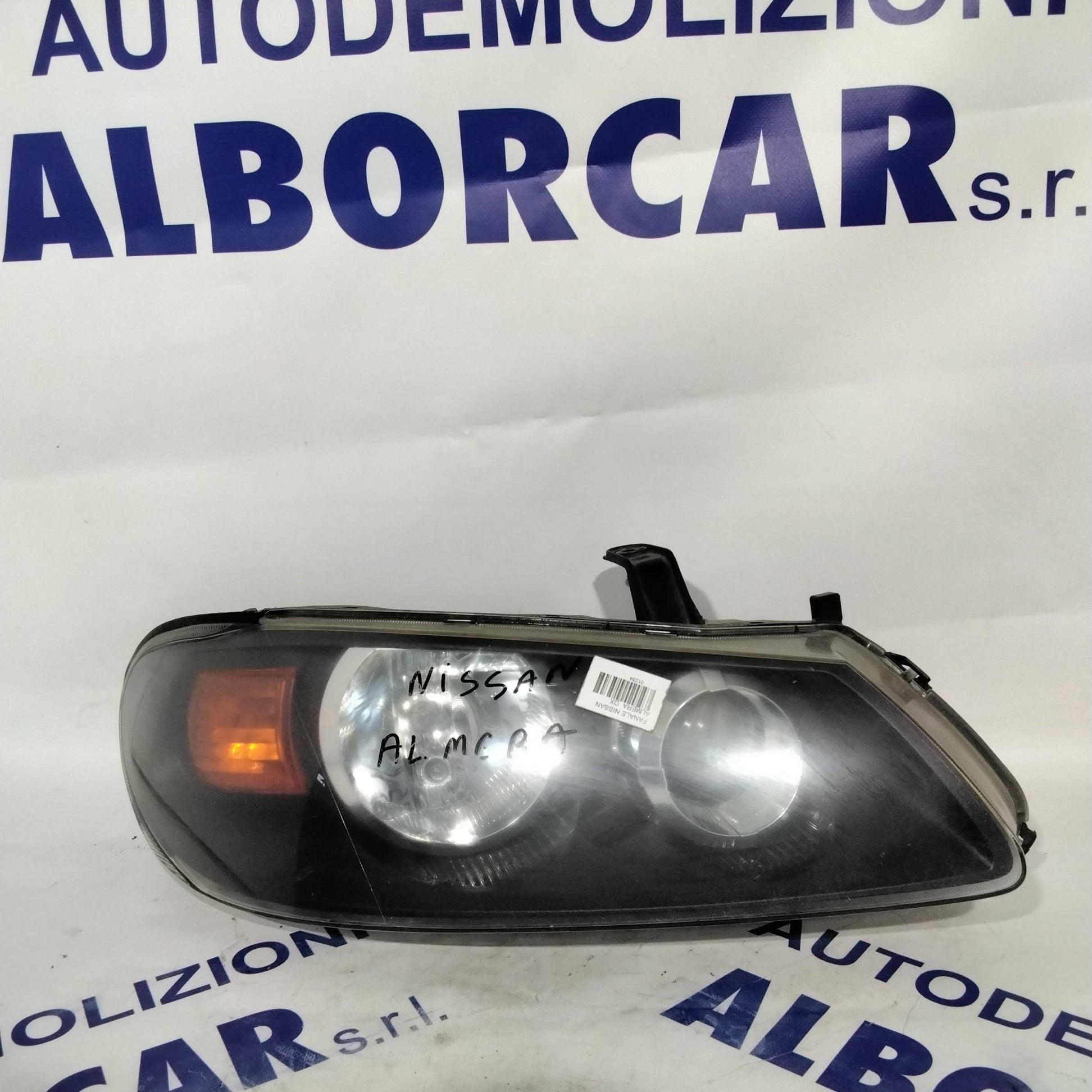 Faro fanale nissan almera destro anno 2002 codice :26010BN703 (sf8p4)