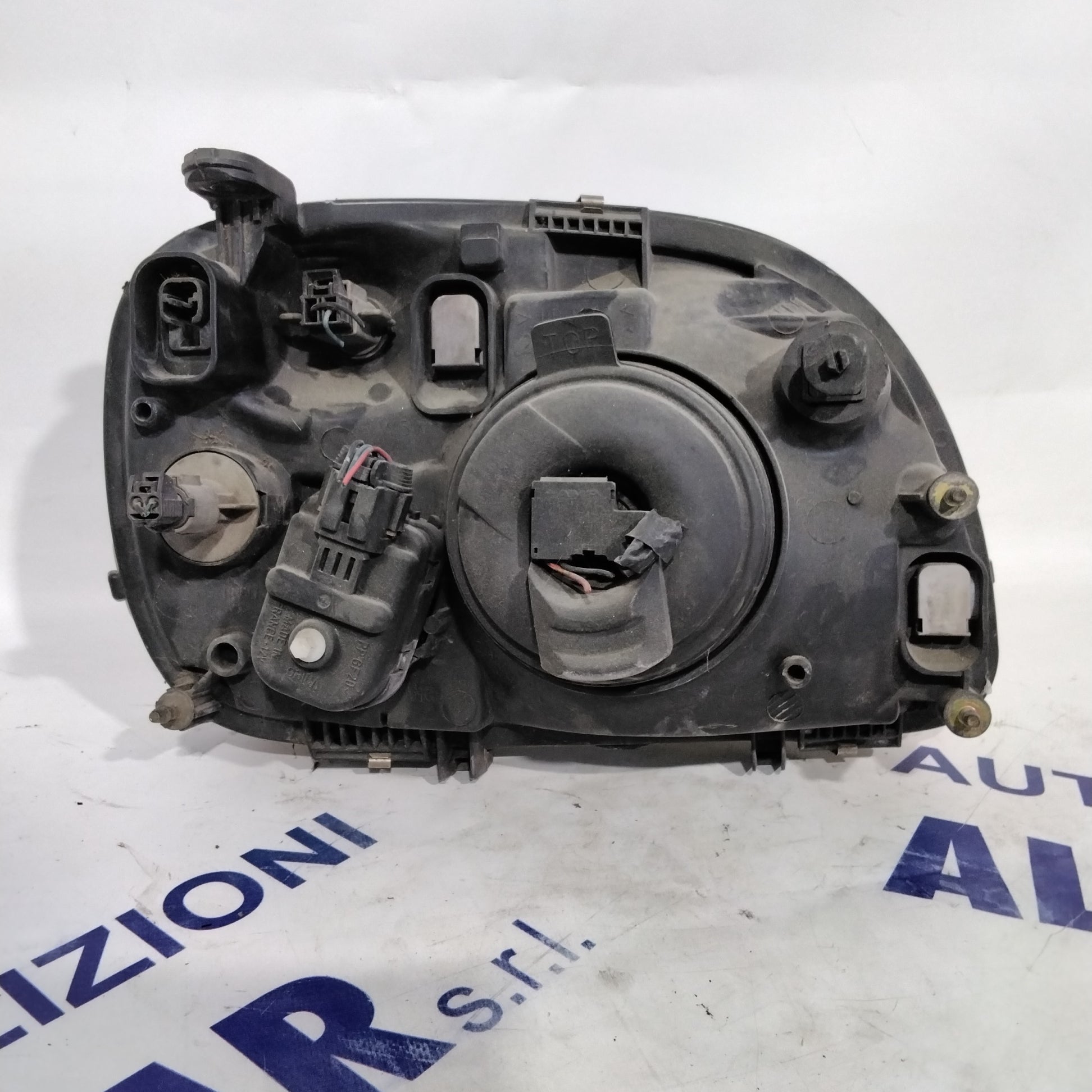 Nissan Micra left headlight year 2001 code: 89004679 (sf8p4)