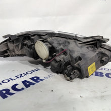 Carica l&#39;immagine nel visualizzatore di Gallery, Faro Fanale mercedes class sinistro A180 anno 2008 codice:0301197201(sf8p4)
