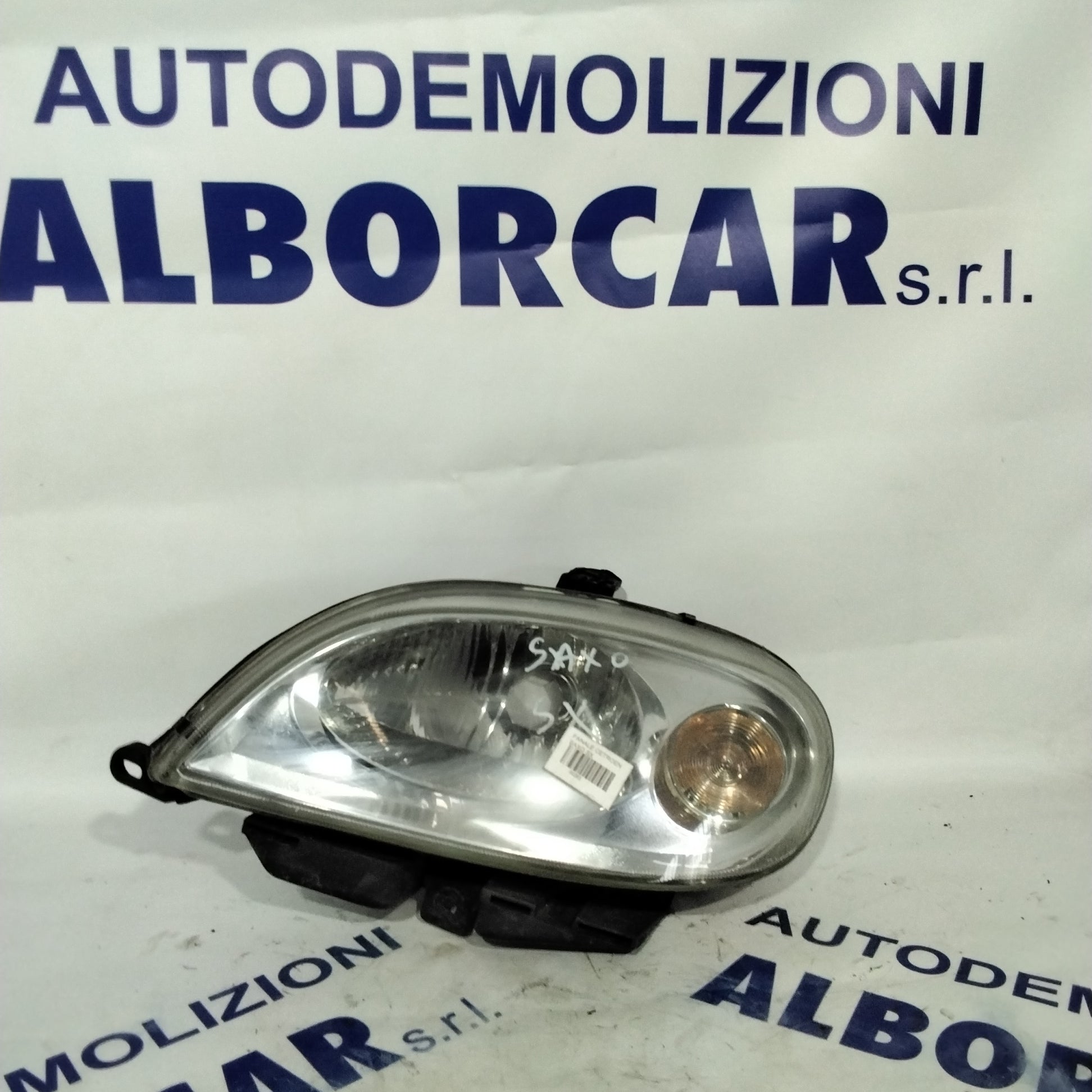 Faro fanale citroen saxo sinistro anno 2001 (sf8p4)