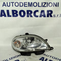 Right headlamp Citroen Saxo year 2001 code: 89004404 (sf8p4)
