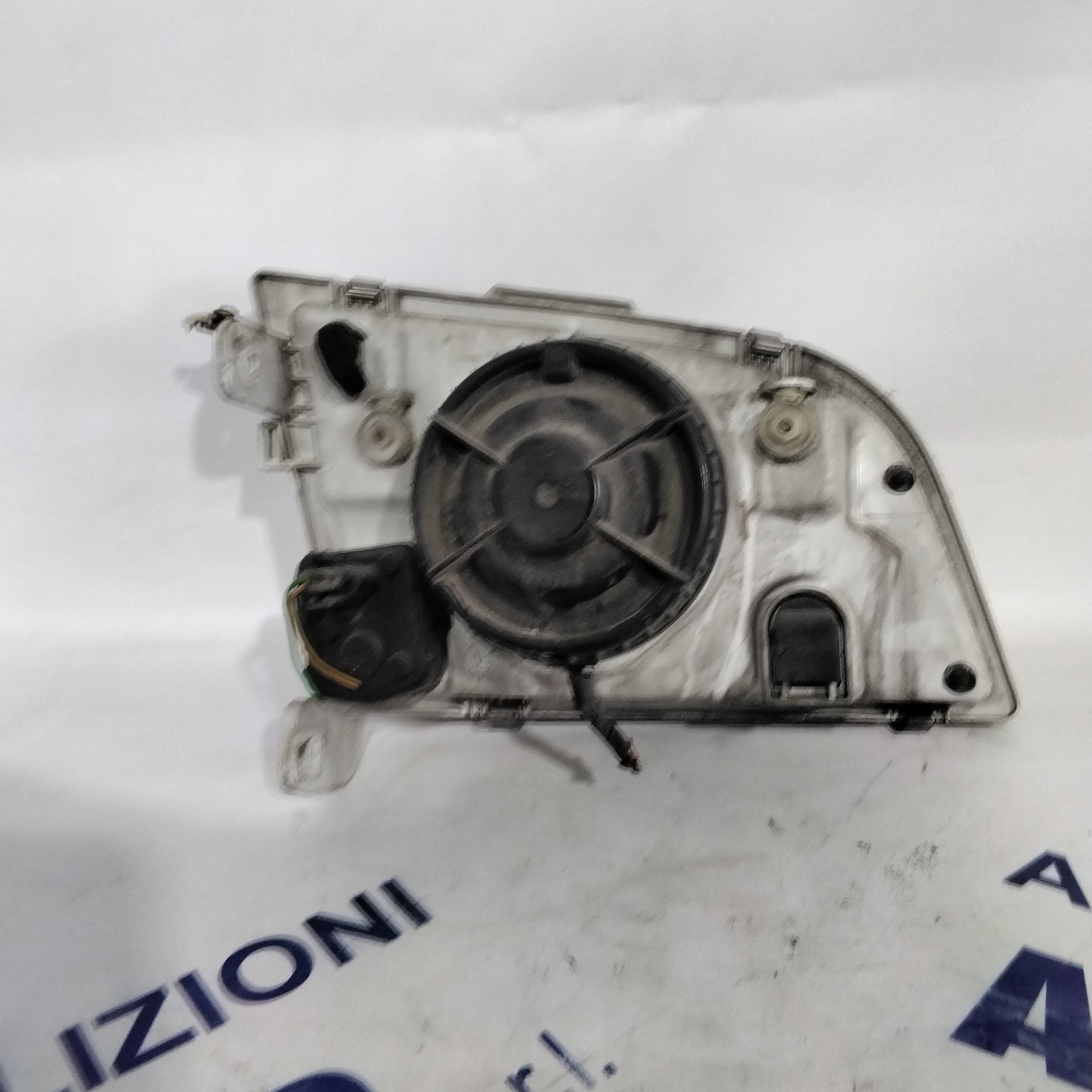 Headlight Mitsubishi Space Star left year 1999 (sf8p4)