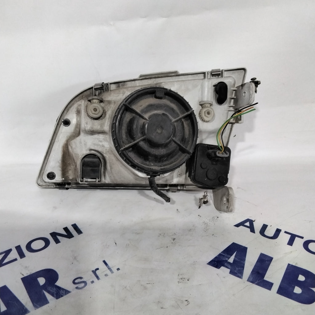 Headlight Mitsubishi Space Star right year 1999 (sf8p4)