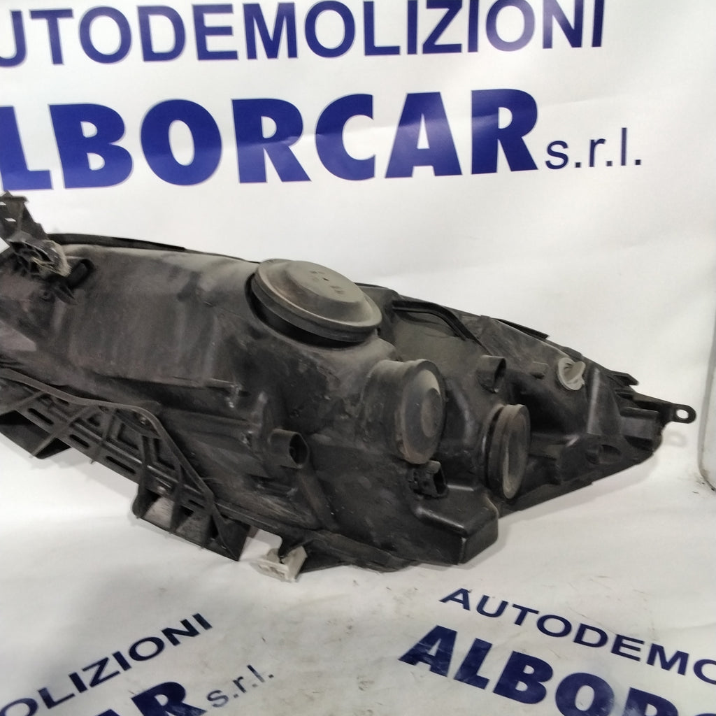 Headlight Citroen C4 Grand Picasso right side year 2008 code: 16298200 (sf8p4)